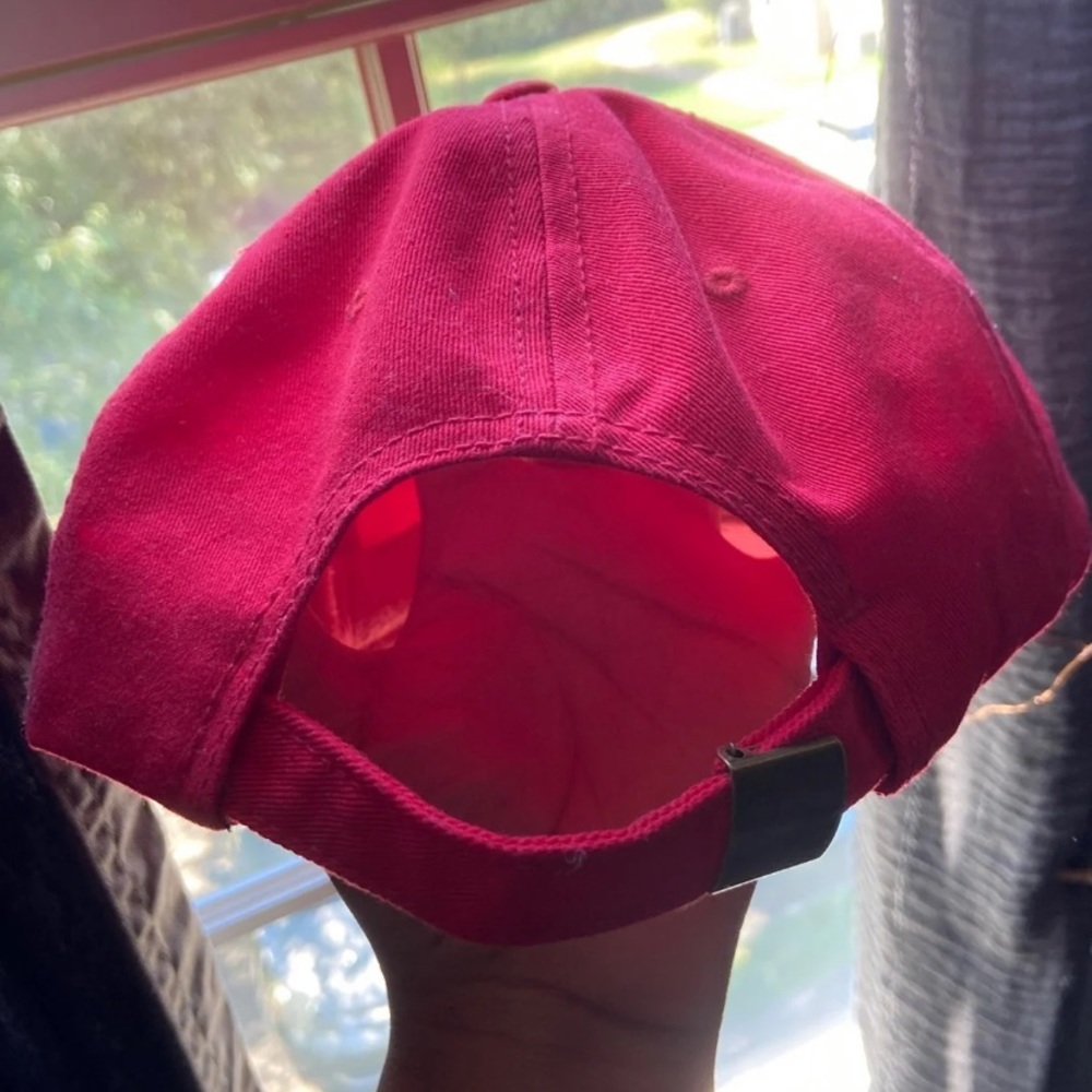 “Mami” hat - Picture 2 of 3
